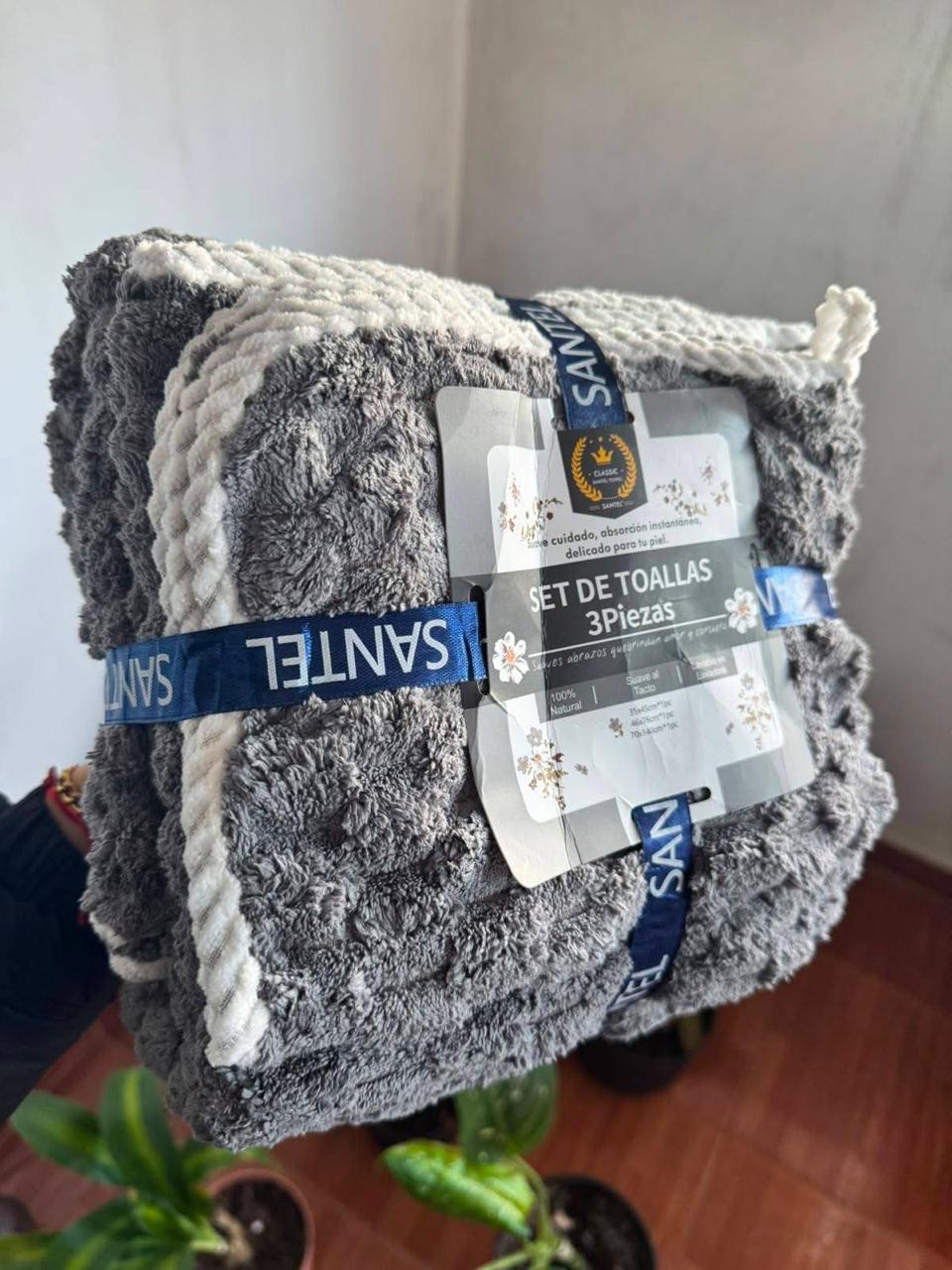 Trio de toallas $65