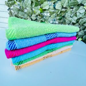 toalla grande se envian colores surtidos $49