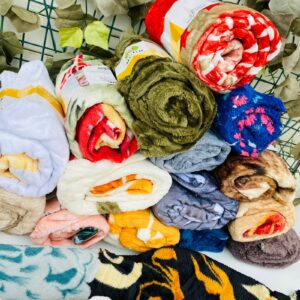 FRAZADA DE BEBE SE ENVIAN COLORES SURTIDOS $35