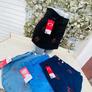 SHORT FALDA DE MEZCLILLA SE MANDAN COLORES Y TALLAS SURTIDAS $149